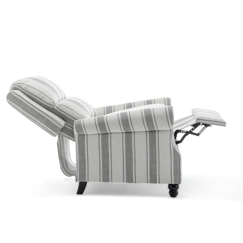 Fauteuil inclinable à dossier basculant, assise rembourrée et cloutée
