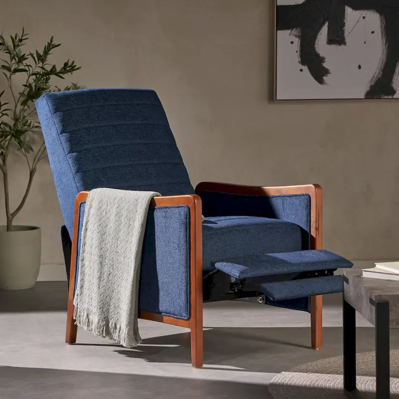 Fauteuil moderne de style médiéval