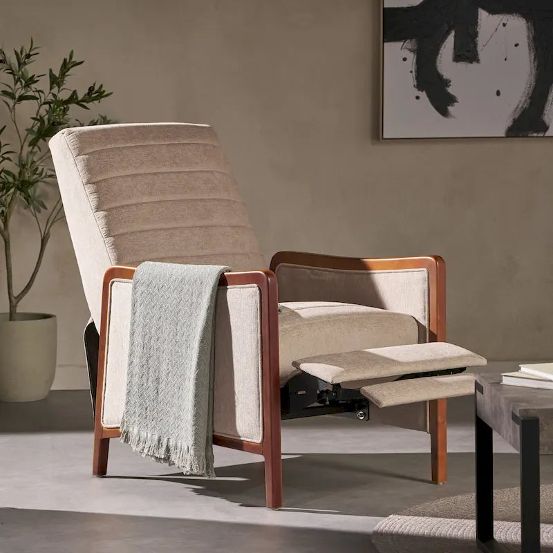 Fauteuil moderne de style médiéval