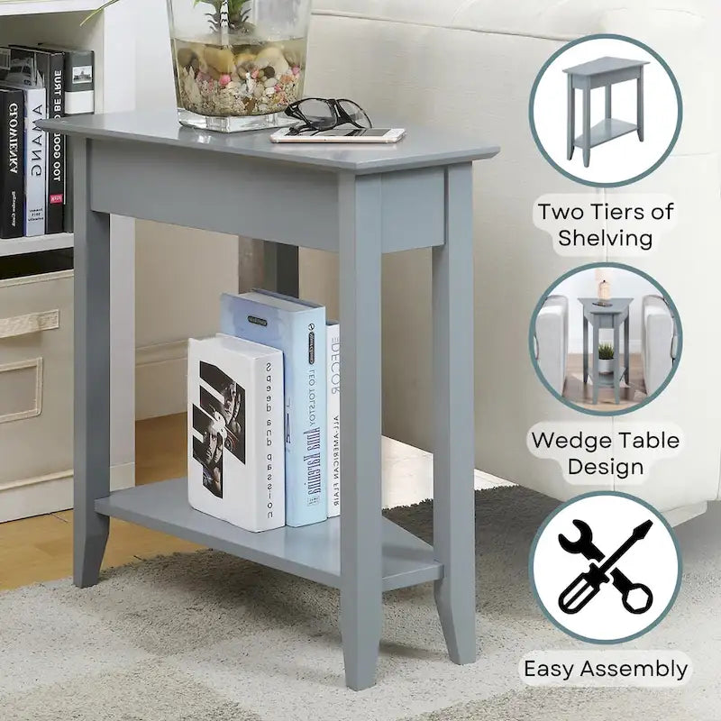 Table d'appoint traditionnelle en forme de coin avec étagères