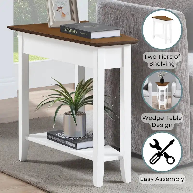Table d'appoint traditionnelle en forme de coin avec étagères