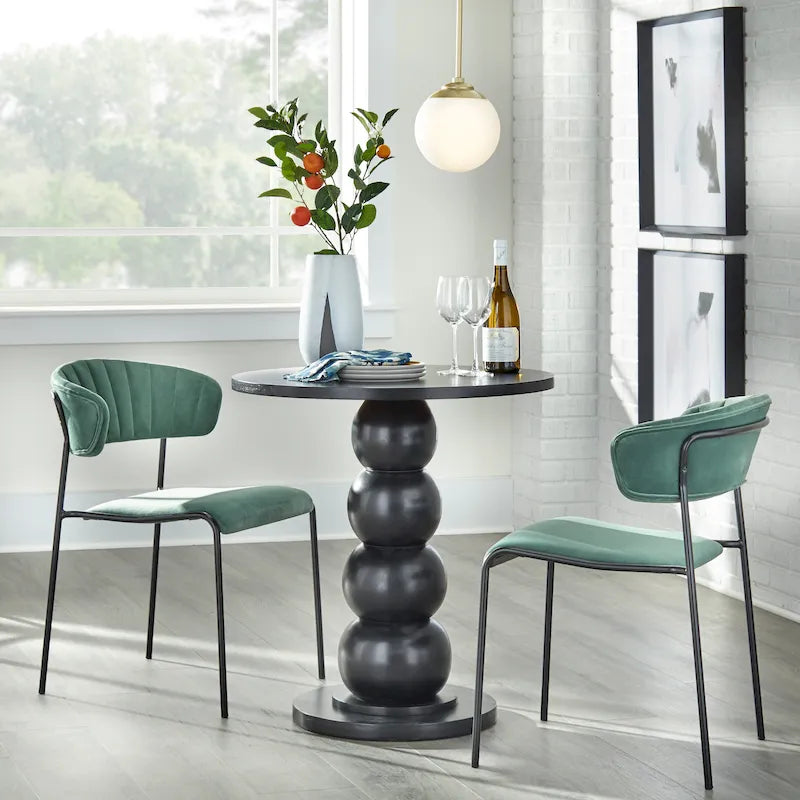 Petite table à manger sphérique