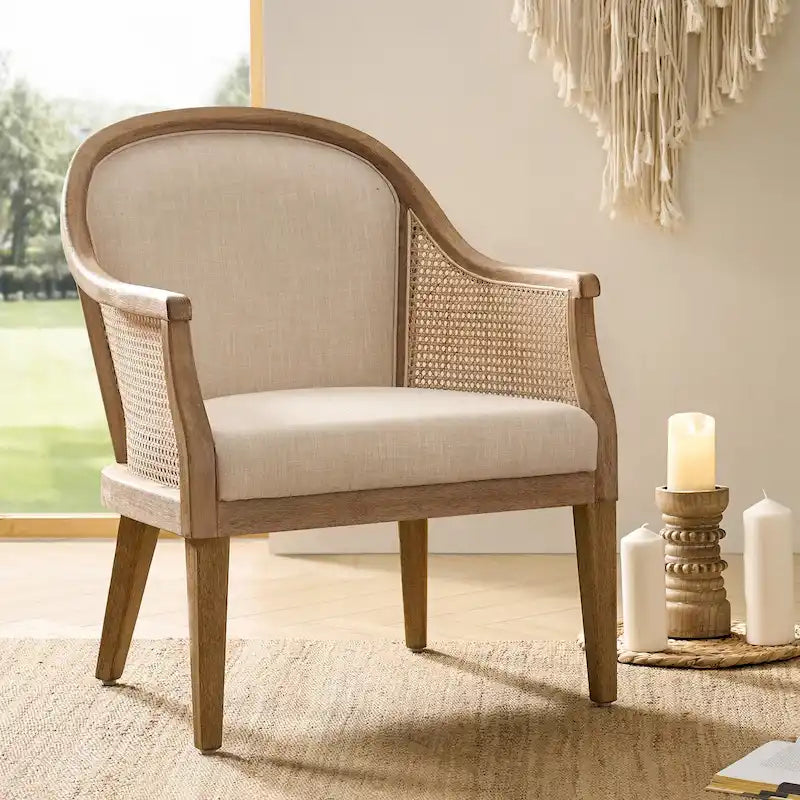 Fauteuil en rotin et bois massif style fermette.