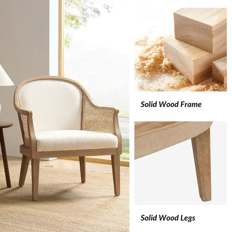 Fauteuil en rotin et bois massif style fermette.